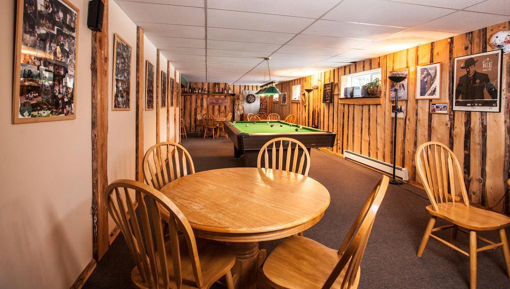Mulvehill Creek Wilderness Inn And Wedding Chapel Revelstoke Bagian luar foto